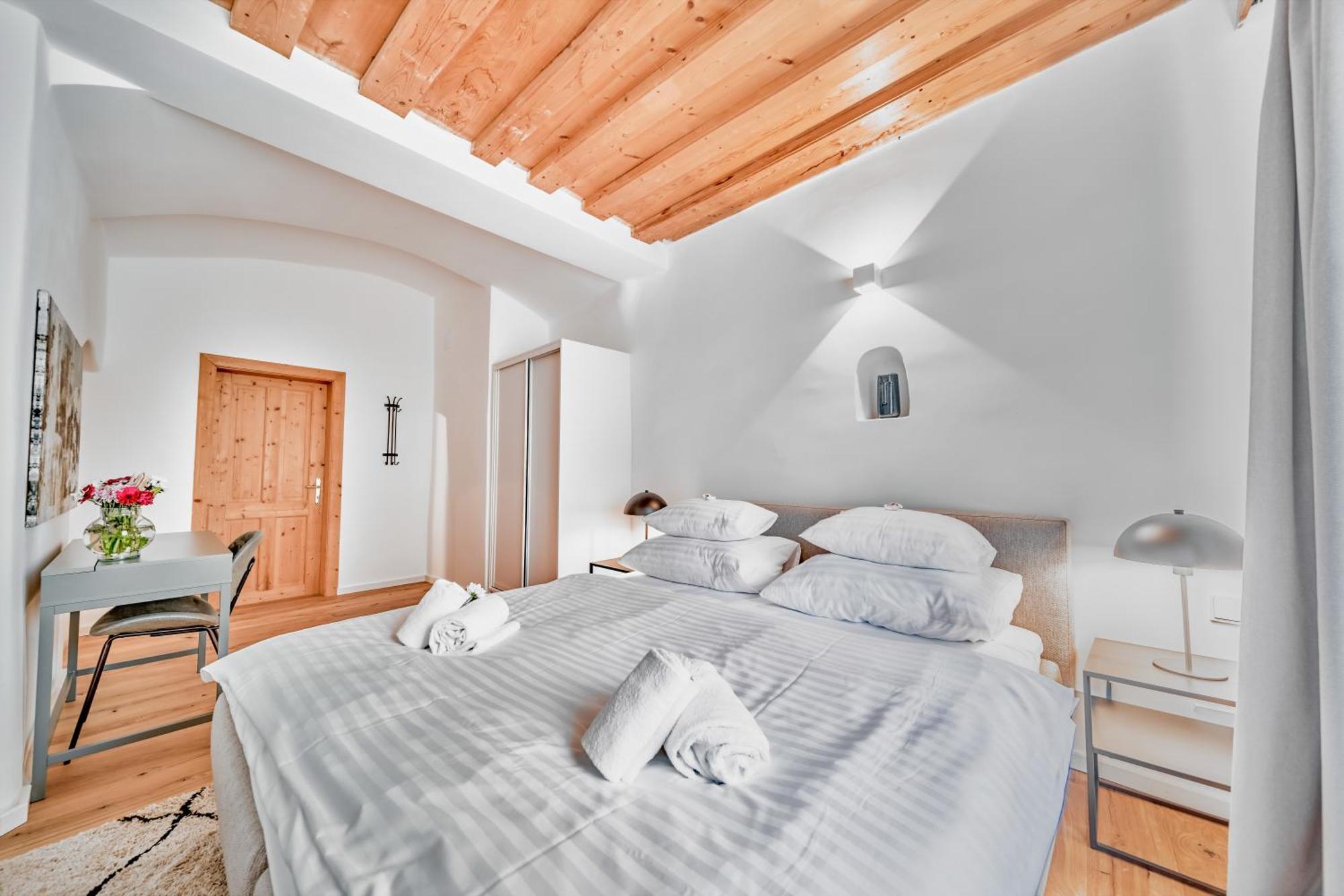 Smile Apartments "Lesehof" Кремс Екстериор снимка